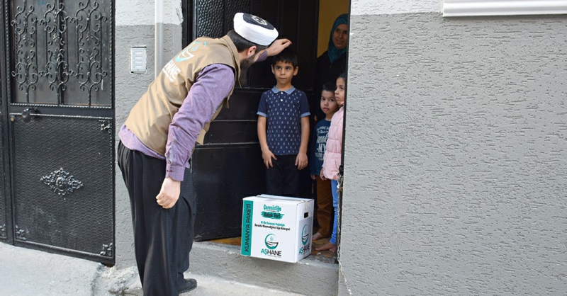 Kumanya Paketleri, Mazlum ve Mağdurların Sofrasında Aş Oluyor